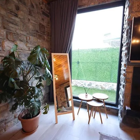 Mirage Retreat
